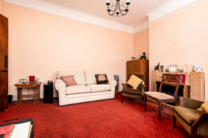 Five Bedroom Town House – Refurbishment Project For Cash Buyer Only