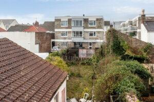 Five Bedroom Town House – Refurbishment Project For Cash Buyer Only