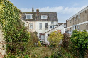 Five Bedroom Town House – Refurbishment Project For Cash Buyer Only