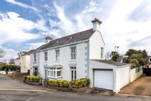 Three-Bedroom Plus Study Victorian Family Home – Grouville Coast