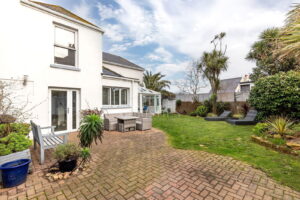 Three-Bedroom Plus Study Victorian Family Home – Grouville Coast