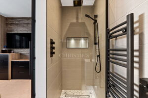 Detached Bungalow In The Heart Of St Peter’s Village