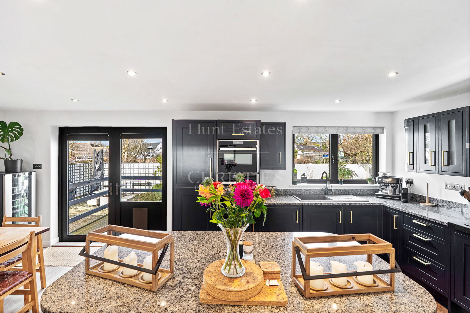 3 Bedroom Single Family Home/House's Image 12