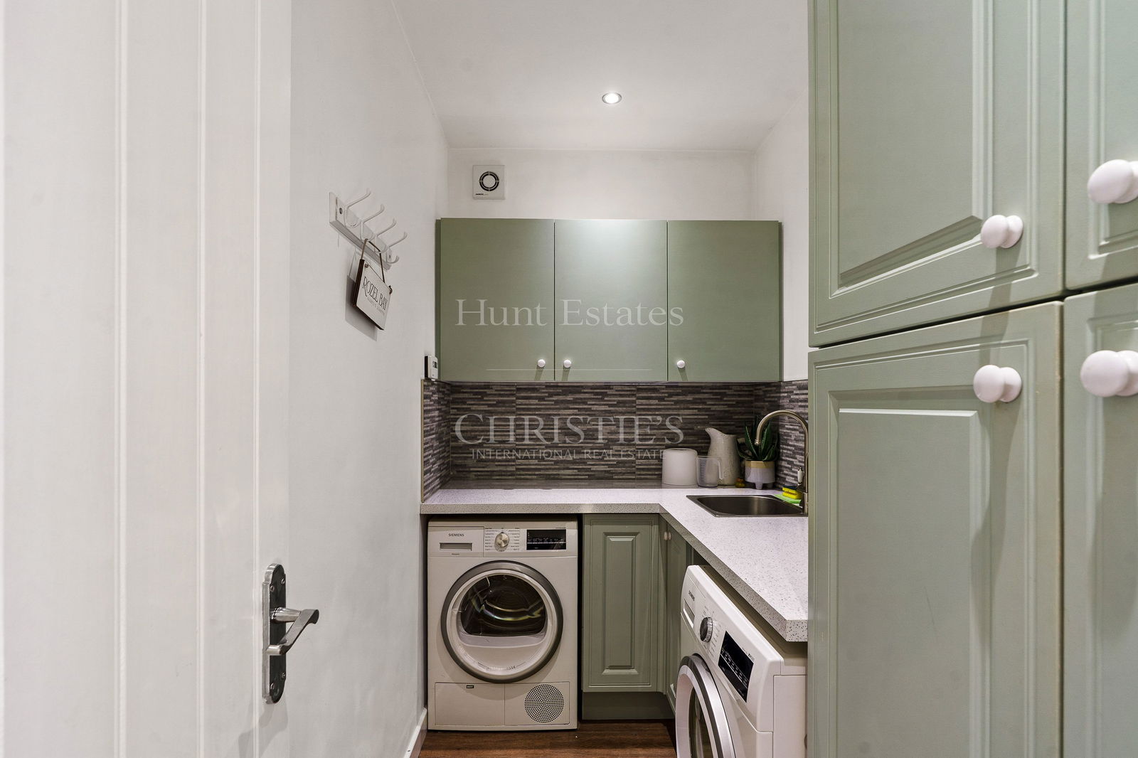 3 Bedroom Single Family Home/House's Image 13
