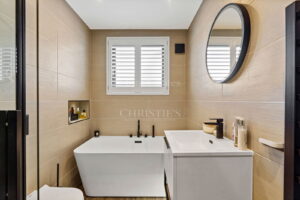 Detached Bungalow In The Heart Of St Peter’s Village