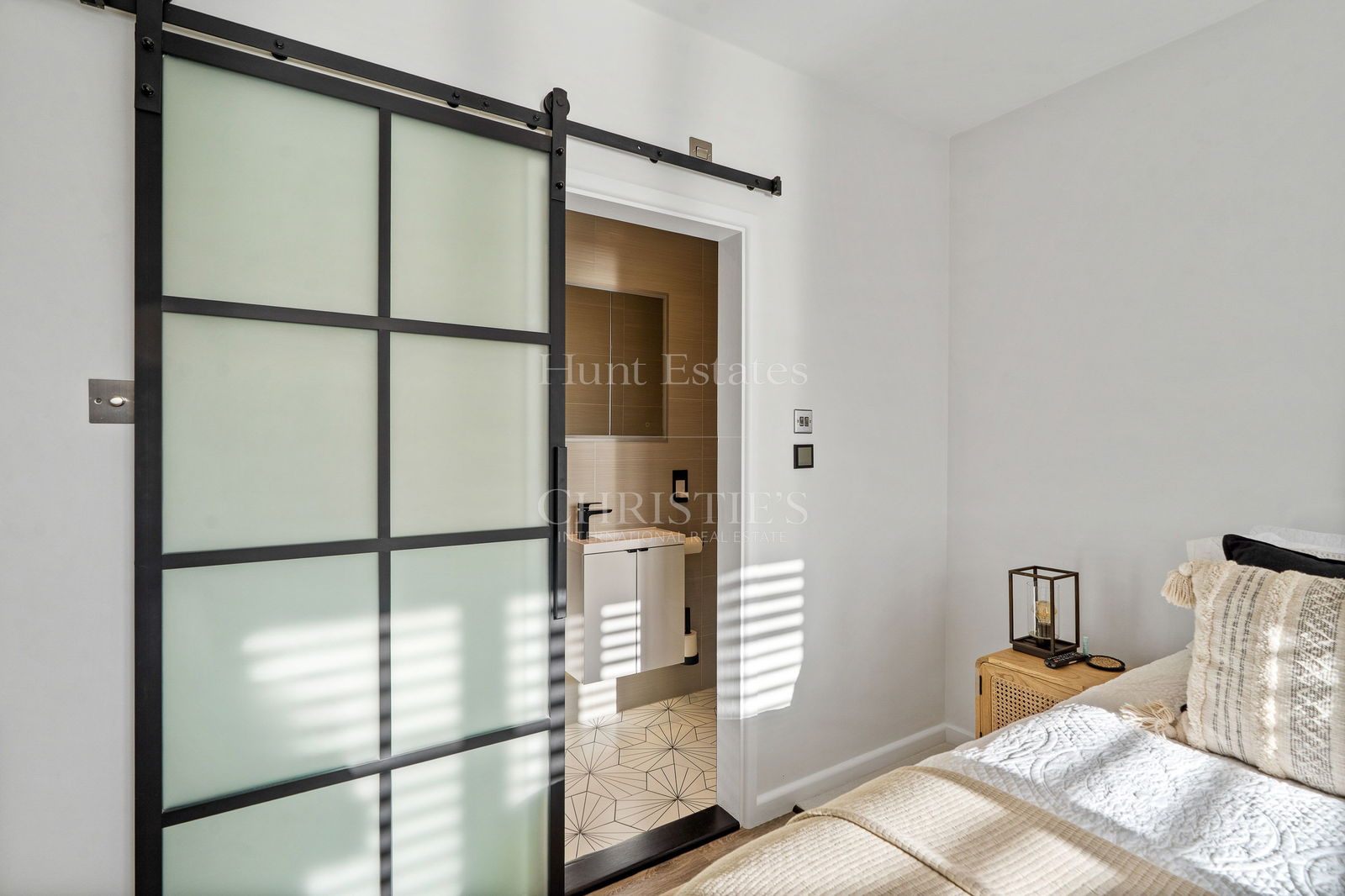 3 Bedroom Single Family Home/House's Image 23