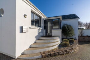 Detached Bungalow In The Heart Of St Peter’s Village