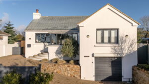 Detached Bungalow In The Heart Of St Peter’s Village