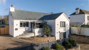 Detached Bungalow In The Heart Of St Peter’s Village