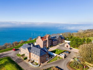 SPACIOUS TWO BEDROOM APARTMENT WITH BREATHTAKING VIEWS