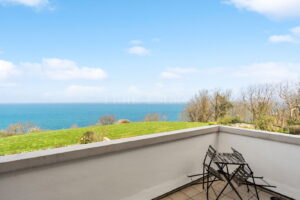 SPACIOUS TWO BEDROOM APARTMENT WITH BREATHTAKING VIEWS