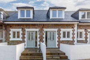 Three Bedroom Cottage with Uninterrupted Sea Views
