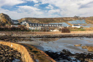 Three Bedroom Cottage with Uninterrupted Sea Views