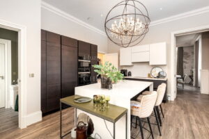 Elegant Two Bedroom Duplex Apartment In Country Setting