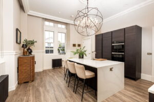 Elegant Two Bedroom Duplex Apartment In Country Setting