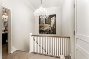 Elegant Two Bedroom Duplex Apartment In Country Setting