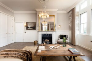 Elegant Two Bedroom Duplex Apartment In Country Setting