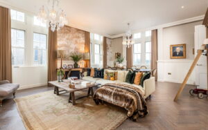 Elegant Two Bedroom Duplex Apartment In Country Setting