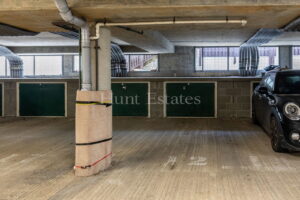 One bedroom first floor apartment with parking close to Millbrook