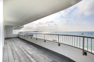 Newly Built Two Bedroom, Two Bathroom Sea Front Facing Apartment