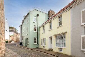 Characterful period home in the heart of St Aubin with harbour views