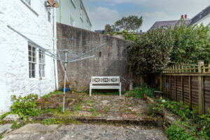 Characterful period home in the heart of St Aubin with harbour views