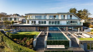 Coastal Supremacy With Uninterrupted Views To France