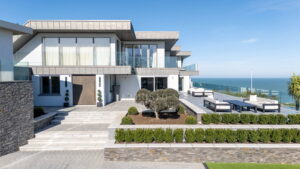 Coastal Supremacy With Uninterrupted Views To France