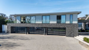 Coastal Supremacy With Uninterrupted Views To France