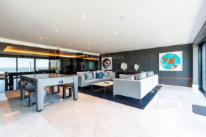 Coastal Supremacy With Uninterrupted Views To France