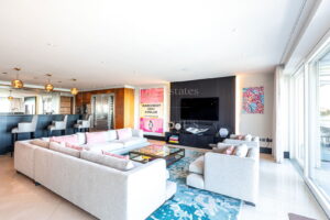 Coastal Supremacy With Uninterrupted Views To France