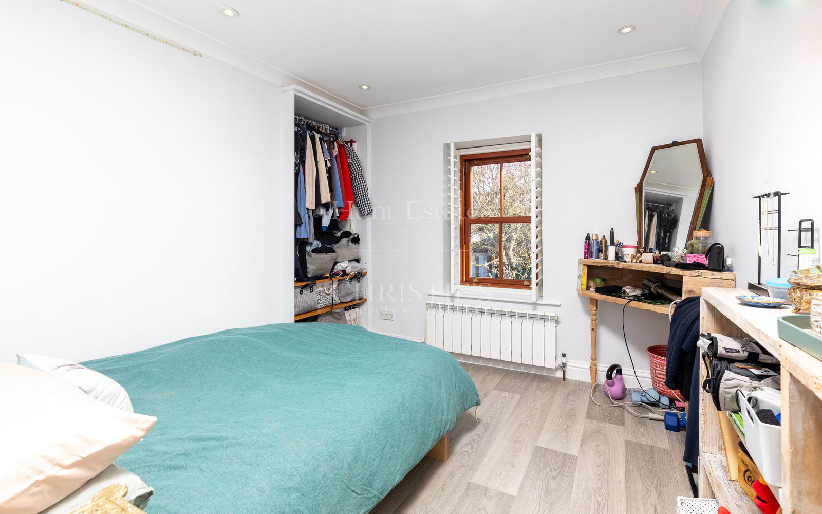 4 Bedroom Single Family Home/House's Image 14