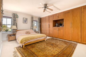 Four-Bedroom Detached 1822 Country Cottage