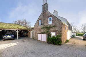 Four-Bedroom Detached 1822 Country Cottage