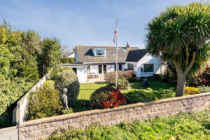 Spacious Detached Dormer Bungalow With Four En-Suite Bedrooms, Double Garage And A Rural Aspect