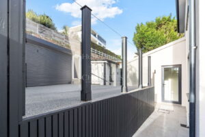 PREMIUM FIXTURES, GREAT SEA VIEWS OF ST AUBIN’S BAY AND READY TO JUST MOVE IN!