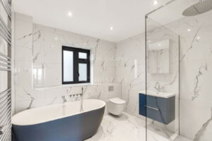 PREMIUM FIXTURES, GREAT SEA VIEWS OF ST AUBIN’S BAY AND READY TO JUST MOVE IN!