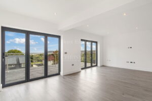 PREMIUM FIXTURES, GREAT SEA VIEWS OF ST AUBIN’S BAY AND READY TO JUST MOVE IN!