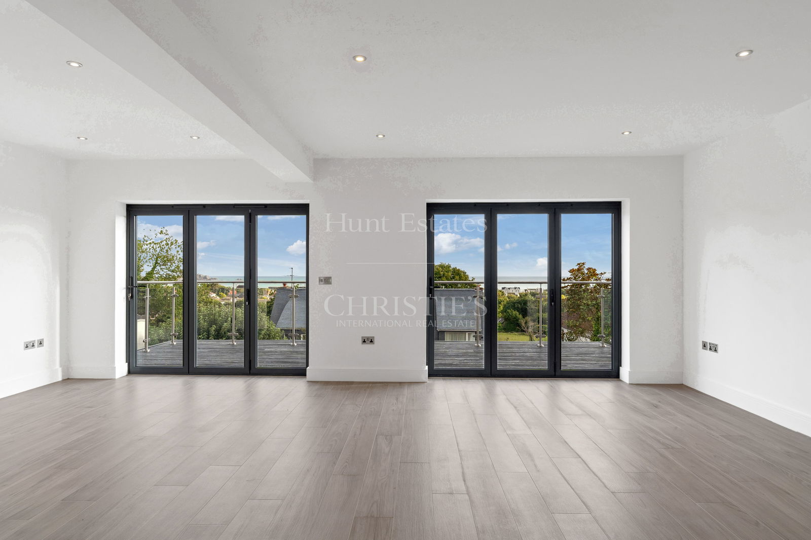 4 Bedroom Single Family Home/House's Image 7