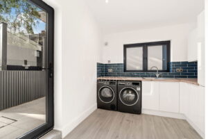 PREMIUM FIXTURES, GREAT SEA VIEWS OF ST AUBIN’S BAY AND READY TO JUST MOVE IN!