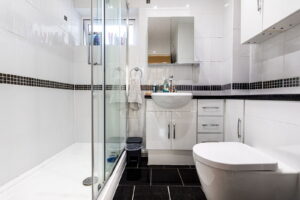 Detached Bungalow With Swimming Pool