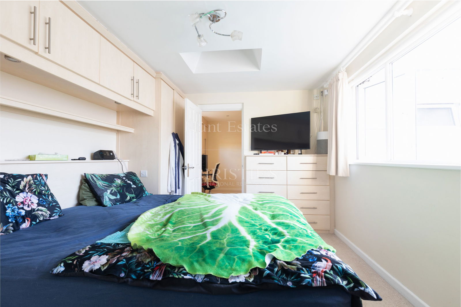 3 Bedroom Single Family Home/House's Image 11