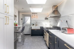 Attractive Two Generation Detached Granite Cottage Near The Beach