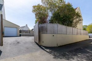 &nbsp;Detached Gated Family Home