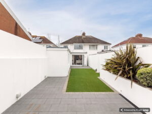 1940s Five-Bedroom two generational home