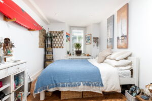 Charming One-Bedroom Garden Apartment