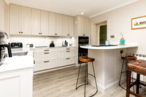 Elegant Georgian Town House With Parking