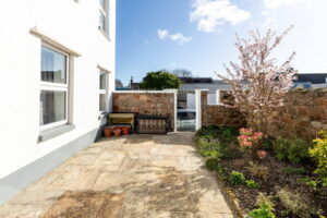 Stylish Three-Bedroom Apartment with Elevated Views over St Helier
