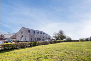 Modern Two-Bedroom Apartment With Parking In St Saviour