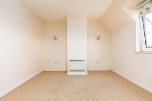 Two Bedrooms Plus Study, South Facing End Of Terrace House